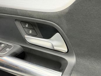 Mercedes-Benz EQA EQA 250 66.5kWh AMG Line Auto 5dr