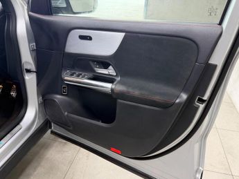 Mercedes-Benz EQA EQA 250 66.5kWh AMG Line Auto 5dr