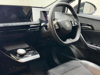 MG MG4 64kWh Trophy Long Range Auto 5dr