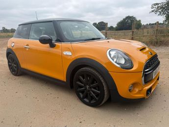 MINI Hatch 2.0 Cooper S Auto Euro 6 (s/s) 3dr