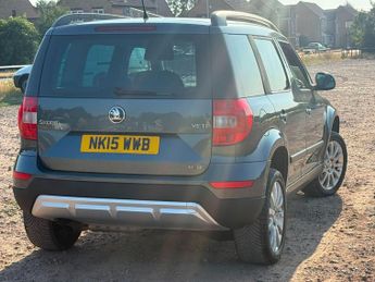 Skoda Yeti 2.0 TDI SE Outdoor DSG 4WD Euro 5 5dr