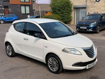 Chrysler Ypsilon 1.2 SE Euro 5 (s/s) 5dr