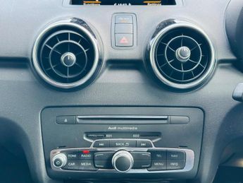 Audi A1 1.4 TFSI Black Edition Sportback S Tronic Euro 6 (s/s) 5dr (Nav)