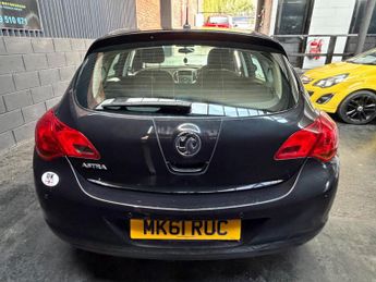 Vauxhall Astra 1.4 16v Excite Euro 5 5dr