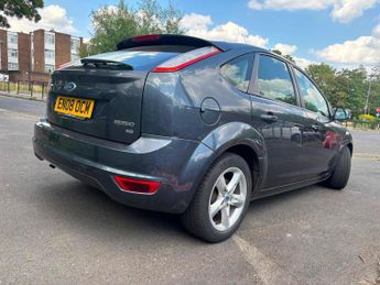 Ford Focus 1.6 Zetec 5dr