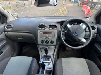 Ford Focus 1.6 Zetec 5dr