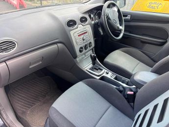 Ford Focus 1.6 Zetec 5dr