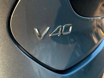 Volvo V40 1.6 D2 SE Euro 5 (s/s) 5dr