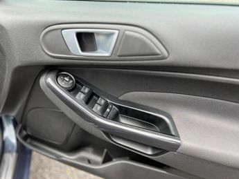 Ford Fiesta 1.6 Titanium X Powershift Euro 5 5dr