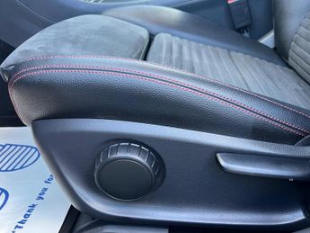 Mercedes-Benz CLA 2.1 CLA200d AMG Line Coupe 7G-DCT Euro 6 (s/s) 4dr