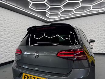 Volkswagen Golf 2.0 TSI GTI DSG Euro 6 (s/s) 5dr