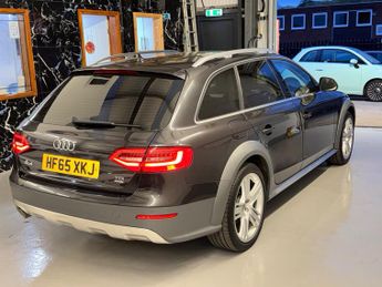 Audi A4 Allroad 2.0 TDI Sport S Tronic quattro Euro 6 (s/s) 5dr (Nav)