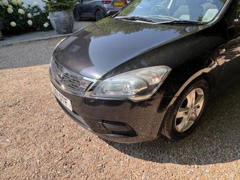 Kia Ceed 1.4 VR-7 Euro 5 5dr