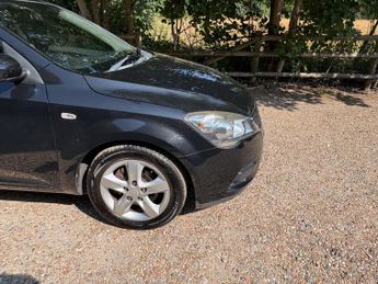 Kia Ceed 1.4 VR-7 Euro 5 5dr