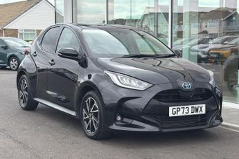 Toyota Yaris 1.5 VVT-h Design Hatchback 5dr Petrol Hybrid E-CVT Euro 6 (s/s) 