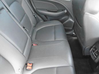 MG MG ZS 72.6kWh Trophy Connect Long Range Auto 5dr