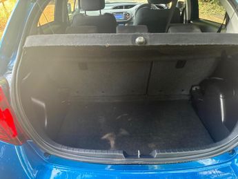 Toyota Yaris 1.5 VVT-h Icon E-CVT Euro 6 5dr