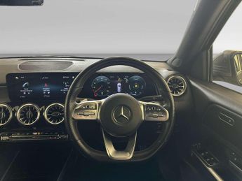 Mercedes-Benz GLB 1.3 GLB200 AMG Line (Premium) SUV 5dr Petrol 7G-DCT Euro 6 (s/s)