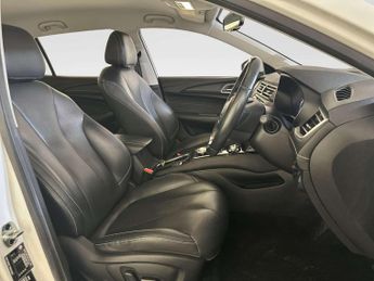 MG MG5 61.1kWh Exclusive Long Range Estate 5dr Electric Auto (156 ps)