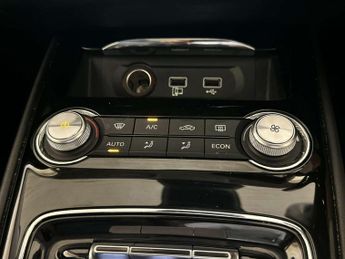 MG MG5 61.1kWh Exclusive Long Range Estate 5dr Electric Auto (156 ps)