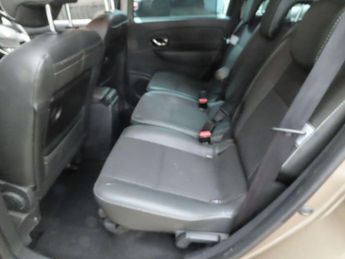 Renault Grand Scenic 1.5 dCi Dynamique Nav Auto Euro 6 5dr