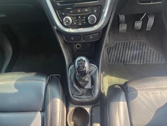 Vauxhall Mokka 1.6 SE 2WD Euro 5 (s/s) 5dr