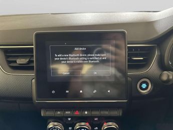 Renault Arkana 1.6 E-TECH Iconic SUV 5dr Petrol Hybrid Auto 2WD Euro 6 (s/s) (1