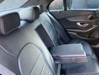 Mercedes-Benz C Class 2.1 C300dh AMG Line G-Tronic+ Euro 6 (s/s) 4dr