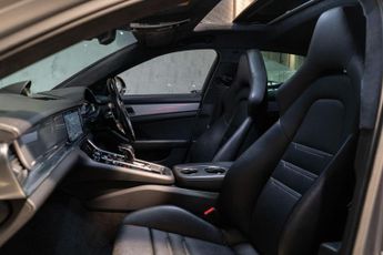 Porsche Panamera 2.9 V6 E-Hybrid 14kWh 4 Saloon PDK 4WD Euro 6 (s/s) 5dr