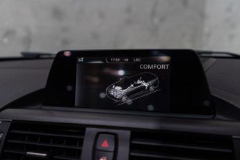 BMW 2 Series 2.0 220i M Sport Auto Euro 6 (s/s) 2dr