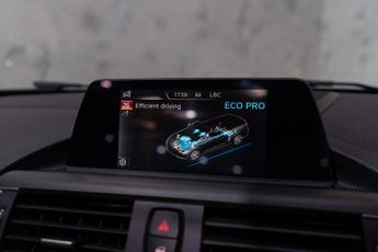 BMW 2 Series 2.0 220i M Sport Auto Euro 6 (s/s) 2dr