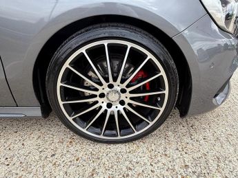 Mercedes-Benz A Class 2.0 A250 AMG (Premium) Hatchback 5dr Petrol 7G-DCT 4MATIC Euro 6