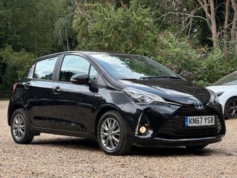 Toyota Yaris 1.5 VVT-h Icon Tech E-CVT Euro 6 (s/s) 5dr