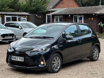 Toyota Yaris 1.5 VVT-h Icon Tech E-CVT Euro 6 (s/s) 5dr