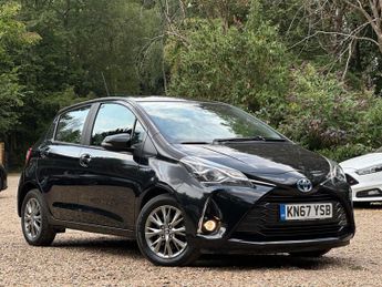 Toyota Yaris 1.5 VVT-h Icon Tech E-CVT Euro 6 (s/s) 5dr