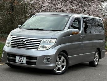 Nissan Elgrand 2.5 Highway Star [8 Seater] ULEZ Free