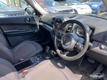 MINI Countryman 1.5 Cooper Classic Steptronic Euro 6 (s/s) 5dr