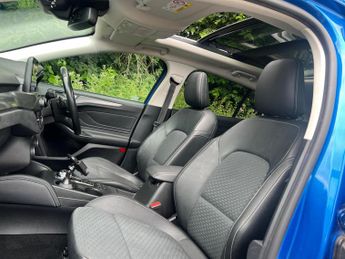 Ford Focus 1.0T EcoBoost Titanium X Auto Euro 6 (s/s) 5dr