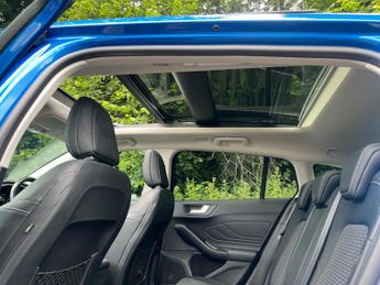 Ford Focus 1.0T EcoBoost Titanium X Auto Euro 6 (s/s) 5dr