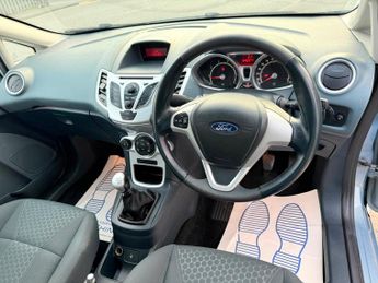 Ford Fiesta 1.25 Zetec 5dr
