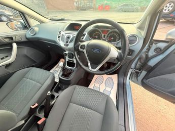 Ford Fiesta 1.25 Zetec 5dr