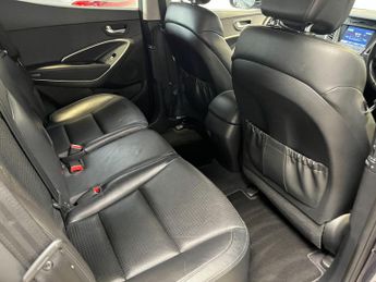 Hyundai Santa Fe 2.2 CRDi Premium SE Auto 4WD Euro 5 5dr (7 seat)
