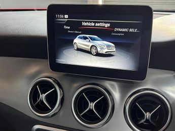 Mercedes-Benz GLA 2.1 GLA220d AMG Line (Premium Plus) 7G-DCT 4MATIC Euro 6 (s/s) 5