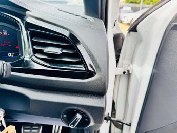 Volkswagen T-Roc 1.5 TSI R-Line DSG Euro 6 (s/s) 5dr