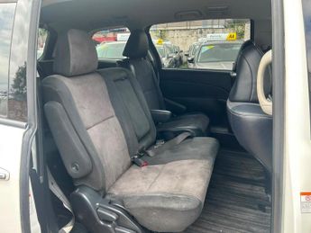 Toyota Estima 2.4 PETROL (8 SEATER)