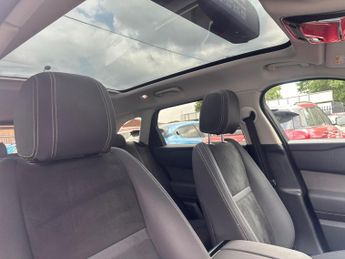 Land Rover Range Rover Velar 2.0 D180 Auto 4WD Euro 6 (s/s) 5dr
