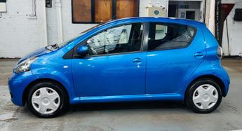 Toyota AYGO 1.0 VVT-i Blue MultiMode Euro 4 5dr