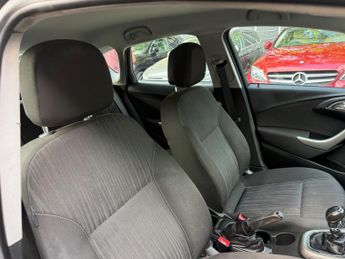 Vauxhall Astra 1.4 16v Exclusiv Euro 5 5dr