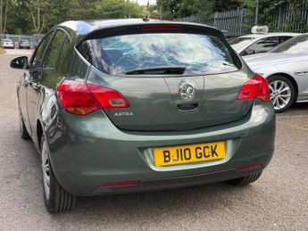 Vauxhall Astra 1.4 16v Exclusiv Euro 5 5dr