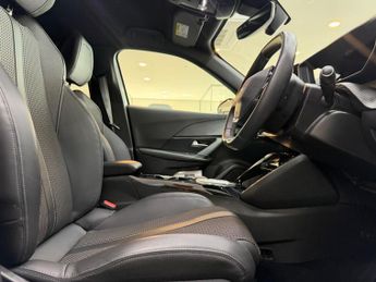 Peugeot E-2008 50kWh GT Auto 5dr (7kW Charger)